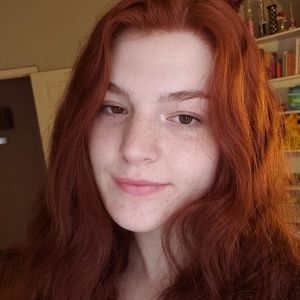 Meet your Posher, Shoshana